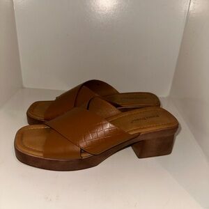 Brown Leather Block Heel Sandals